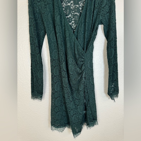 Free People Pearl Lace Mini Dress in Deepest Spruce size Medium Revolve $148 - Picture 5 of 11